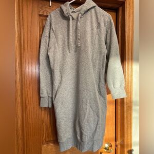 Women’s maternity and nursing sweatshirt dress small